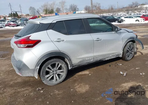 2018 Nissan Kicks Sv из США, поврежденный, VIN 3N1CP5CU1JL517903